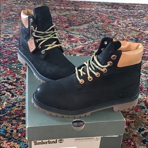 Black Timberlands